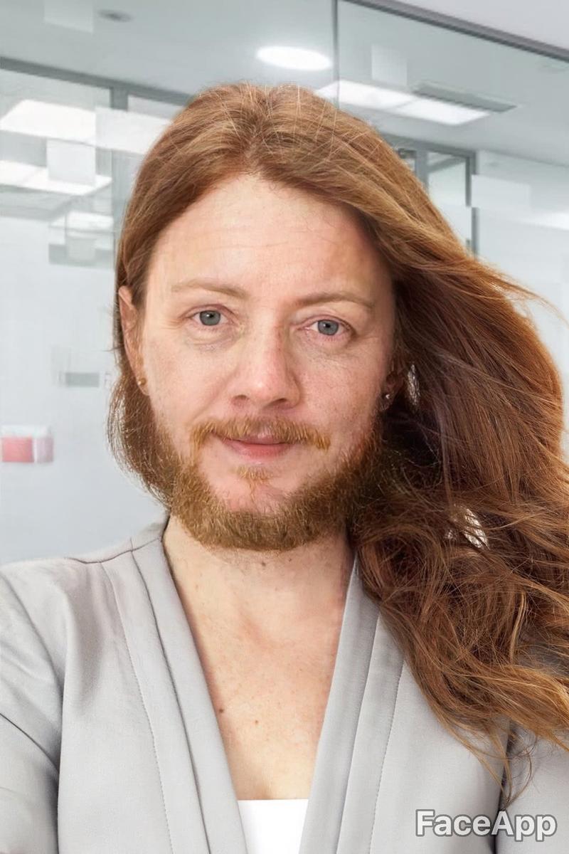 五线以下城市及农村是互联网新的热土，那里的年轻人同样习惯了熬夜，有很多需要填满的时间