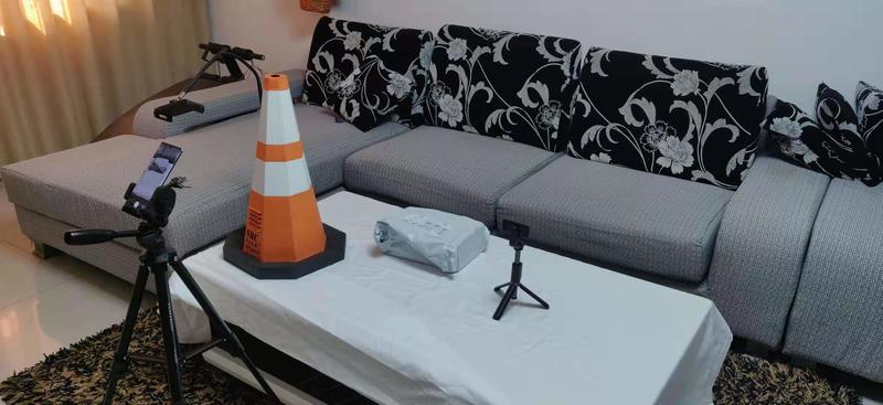 先来几张照片，正在筹备视频版。 第一次拍开箱视频 大佬们有什么建议吗[疑问] 台词该注重哪些方面[呲