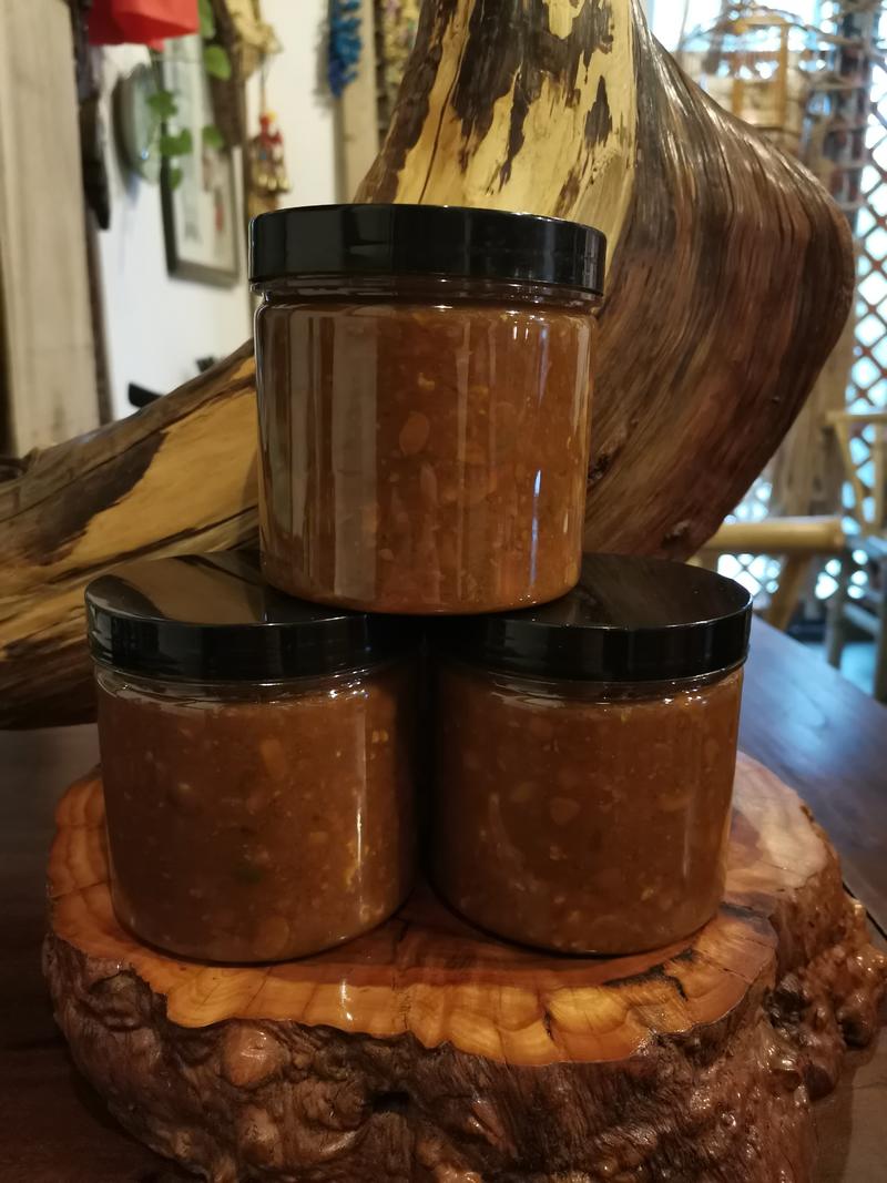 星友们，大家好，家里有祖上传下来的肉酱配方，想着发展起来，之前一直是在小店手工制作运营，也是因疫情影