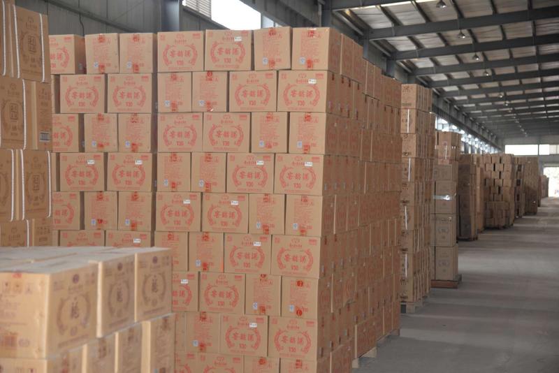 朋友是茅台代理商，手底几万箱茅台v30,有分销渠道的朋友私我一下，价格极优。v:1516726688