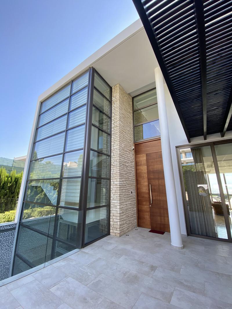 大家好,
我是Chaivan朝帆创始人Ivan, 因为机缘巧合今天加入了 生财有术。 我们是一家投