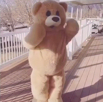 人生的本质就是一场长期的创业征程。
大家都是赤手空拳地来,在成长过程中通过不断磨砺,不断充实自己,