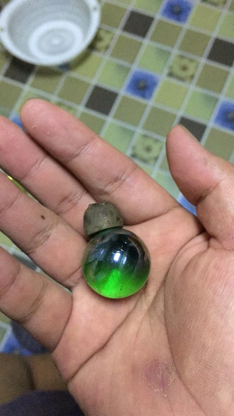 从理论到实践。从0到1的跨越。
还记得今年年初亦仁大大发布的一个话题，如果赚不到一百万身上的炸弹就要