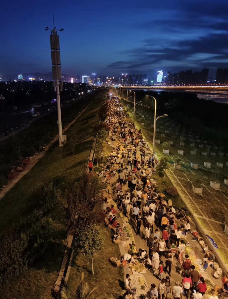 （注:下午分享的内容有一段话，有几个错别字，及表达不准确，就重新发出来，微信公众号修改有限制，没办法