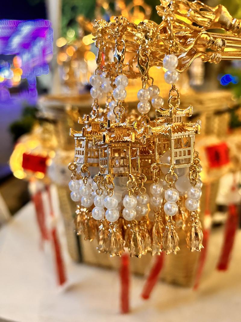 2023年的摆摊风口项目
最近开始尝试摆摊，之前其实也尝试过一次，卖网红小金鱼。实物非常好看，卖得