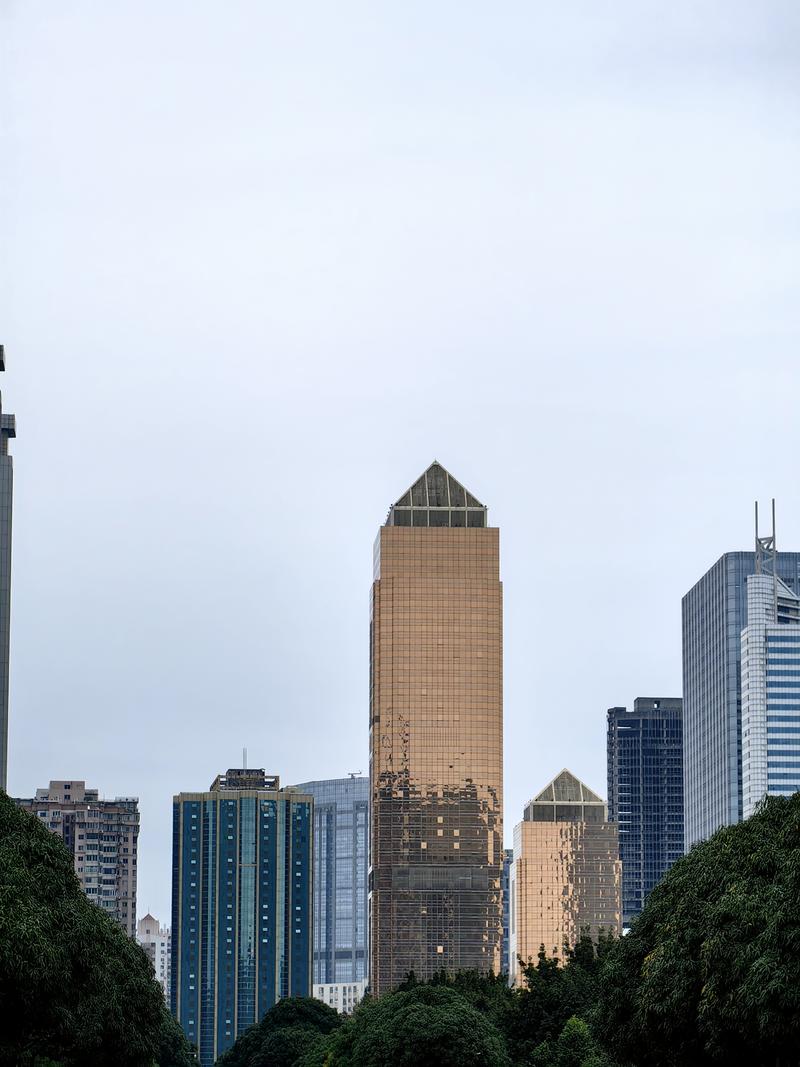 《