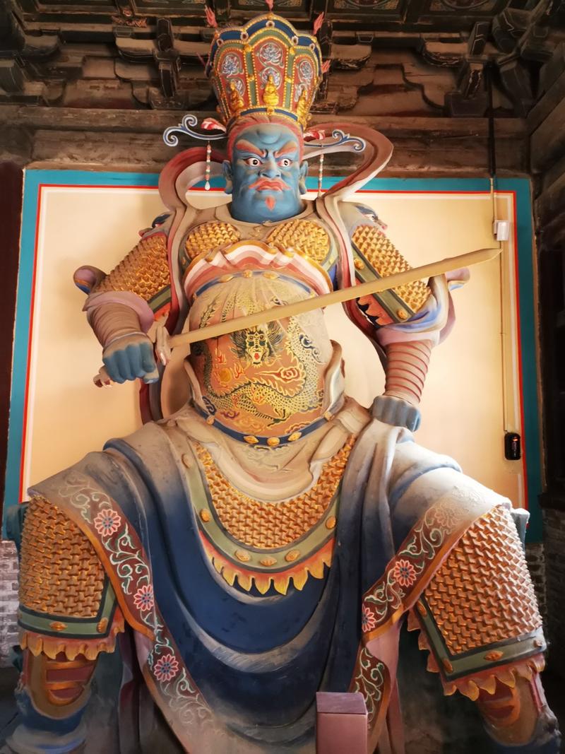 #财神节说财富
一位老同事吕波写的一篇文章,讲了财富的问题。他是修行的人,虽然说得有点玄乎,但我觉