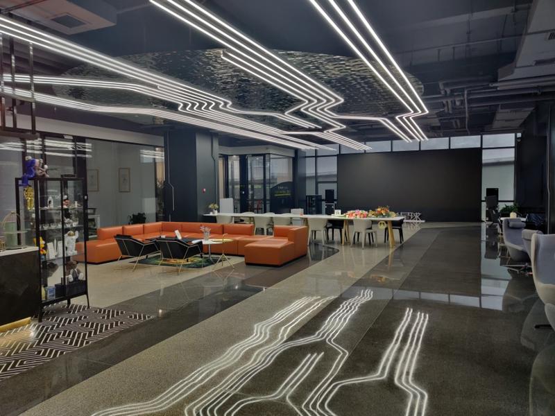 可能，这是一种新的房产运营模式
首先说明，本文要讨论的这种方式很颠覆，可能会超出大部分公司的运营能