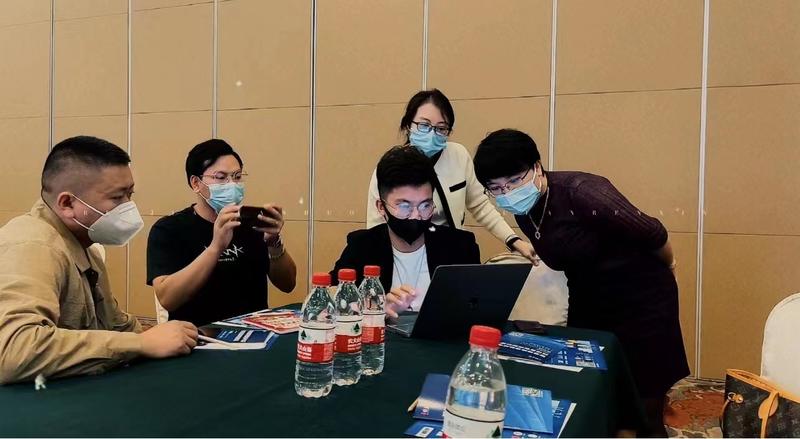 今日更新032|  每天效率很低怎么办？
————————————————
每天效率很低怎么办？接下