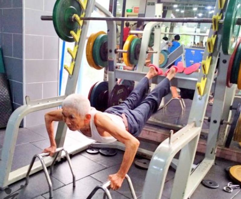 《靠“租柜+老人社交”屹立20年的健身房》 案例分享  
今天拆解一间位于老城区健身房的商业模式，