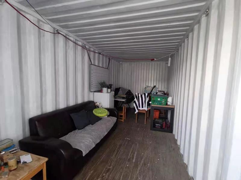 《高成交率的销售，本质是能量传递》
Hello 大家好，我是小蚁。
之前在深圳夜话分享关于销售、快