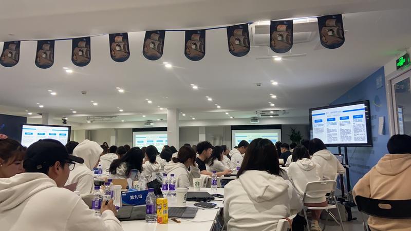 大家好呀，本周入职了知乎，负责知+ 板块。
带来了最新的知乎平台- 知+玩法、以及利好政策。
为