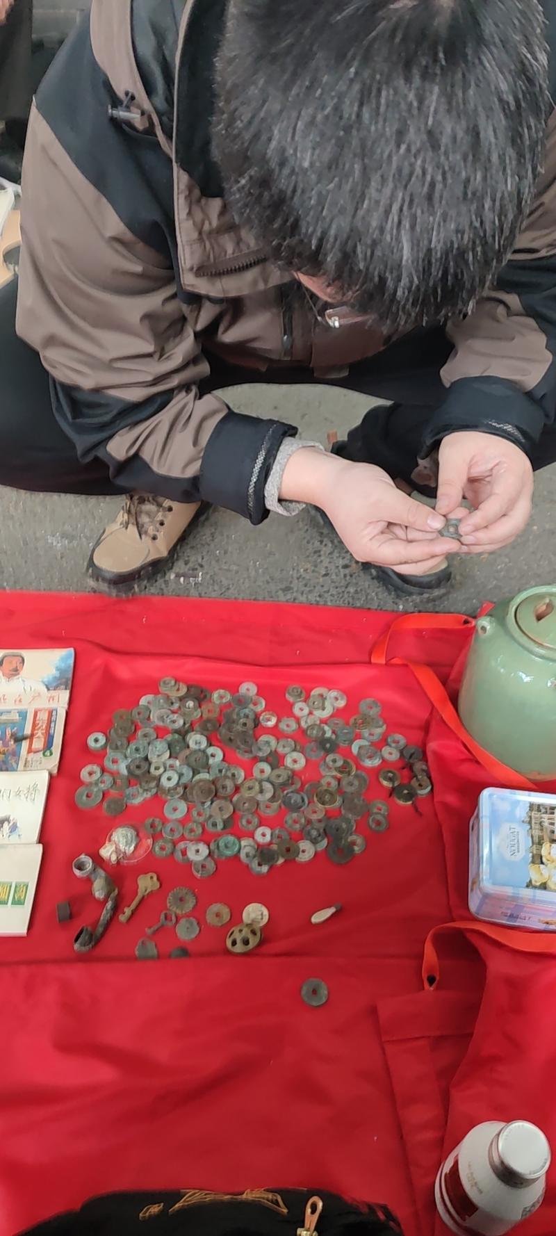 揭开人性的底层逻辑，掌握财富密码？
最近沉浸古玩圈无法自拔，很少打开生财了。
还记得我在星球的首篇文