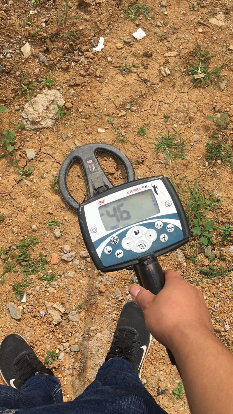 从理论到实践。从0到1的跨越。
还记得今年年初亦仁大大发布的一个话题，如果赚不到一百万身上的炸弹就要