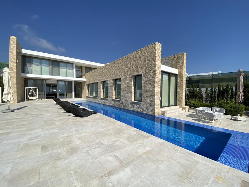 大家好,
我是Chaivan朝帆创始人Ivan, 因为机缘巧合今天加入了 生财有术。 我们是一家投