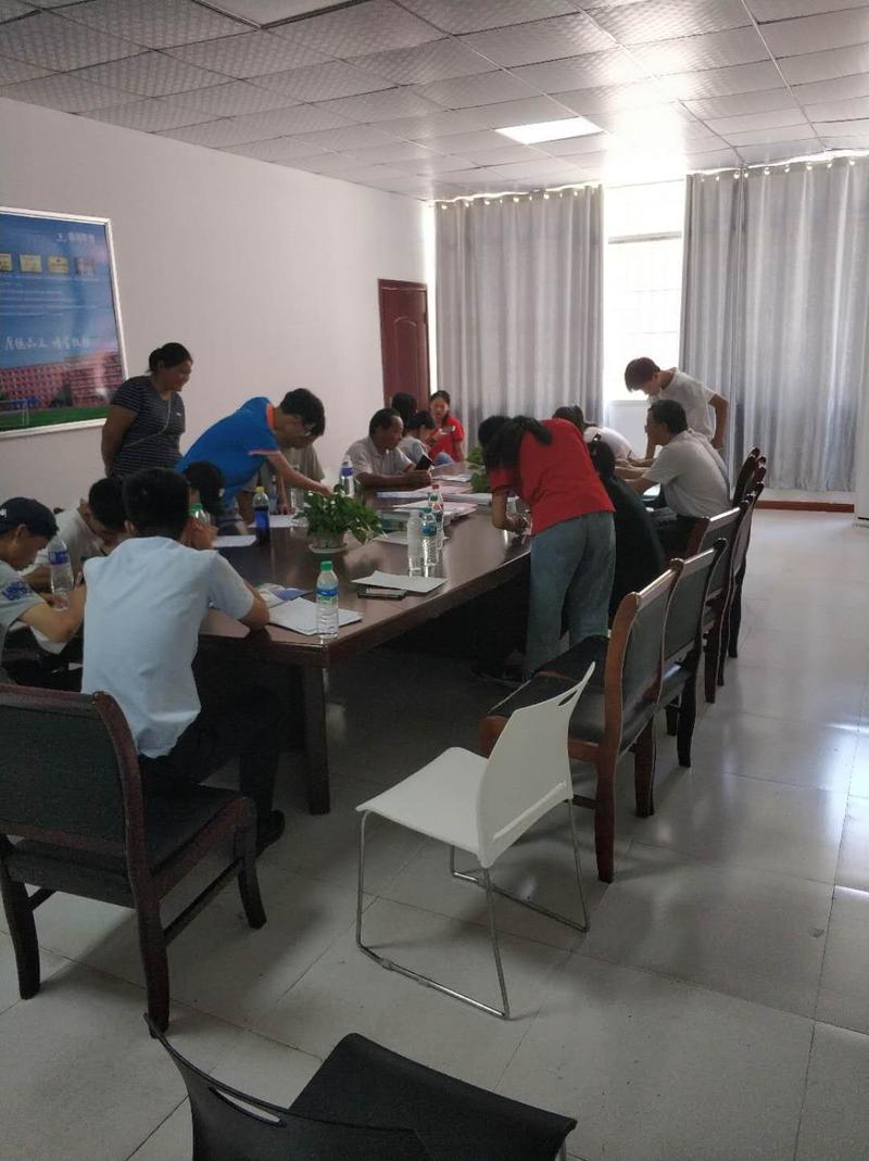 《用心操作,这是一项能月入几十万的项目》
大家好,我是无畏常得。
加入生财好几个月了,一直在看大家