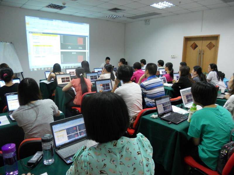 轻享   龙珠   第一桶金   案例分享   思路分享  
普通人《一年顶十年》落地案例实操流程