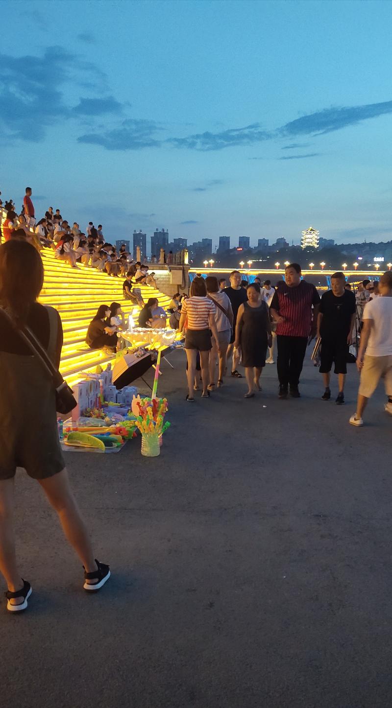 （注:下午分享的内容有一段话，有几个错别字，及表达不准确，就重新发出来，微信公众号修改有限制，没办法