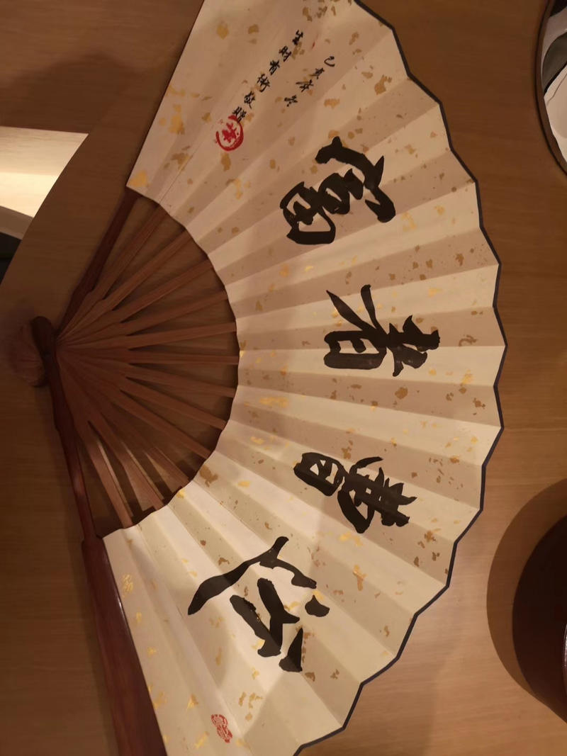 曹大今年第三场价值巨大的分享，“第一场是新加坡线下的《互联网的另一面》，第二场是杭州生财有术线下的《