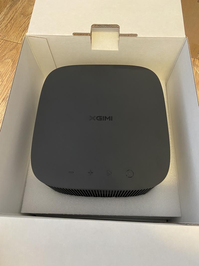 投影仪收到了，非常棒，感谢