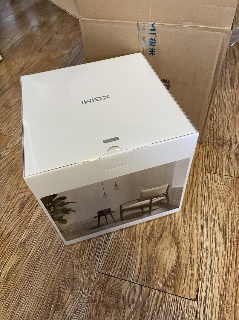 投影仪收到了，非常棒，感谢