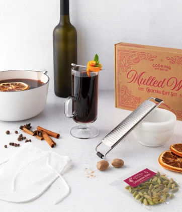 教老外做小笼包,两姐妹一年赚到86w美金,今天又是一个细节多多的案例分享~
本期 一起赚美元