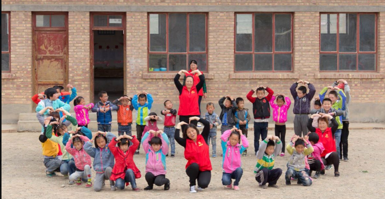 8年公益人，从N线小县城到北京的成长复盘
 
我叫李德强，名字很好记，因为跟国家ZL只差一个字，[呲