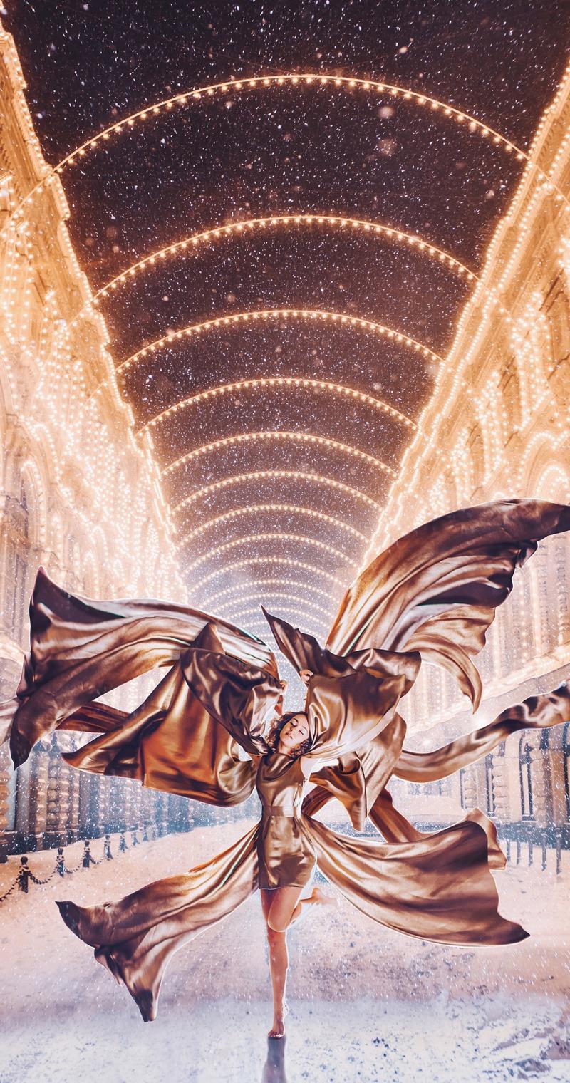 小时候爸妈、亲戚们都告诉我“钱很难挣”，“赚钱很辛苦”，所以我也一直觉得赚钱好难，但从去年加入生财有