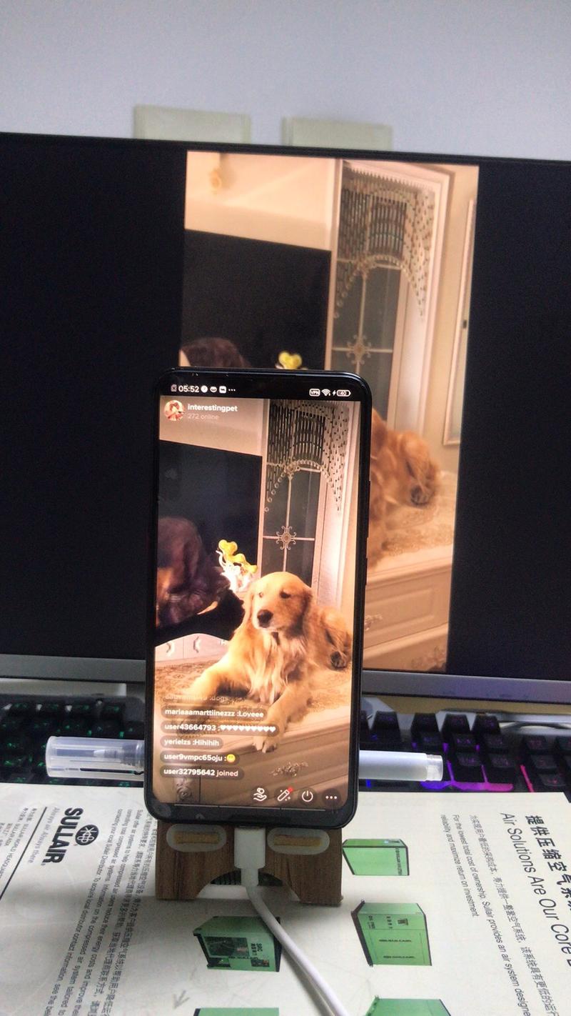 论tiktok直播
最近直播的是感觉越来越多了，大家也可以去试试玩玩，打赏的还是有的，但是好像是少