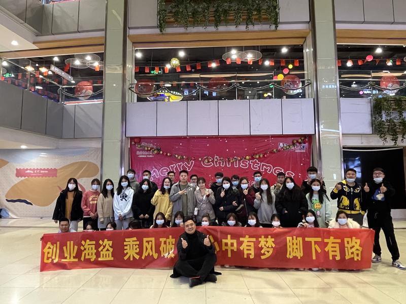 如何从每日负收益到每天稳定收入上千，只要执行力强，你也可以做到！ 思路分享   第一桶金  
发一