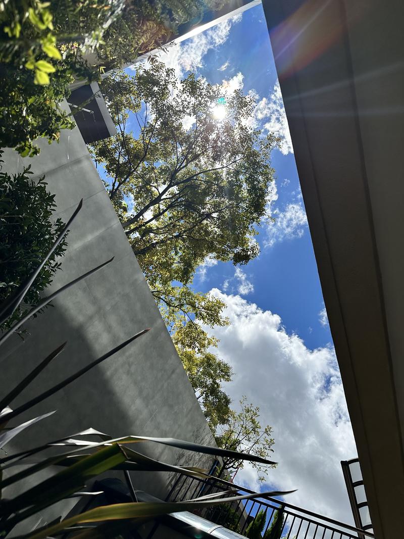 《粥左罗：要去满足别人的需求，而不是自己想要什么》
预告：我和杨涛老师，本周三晚上 8 点到 10