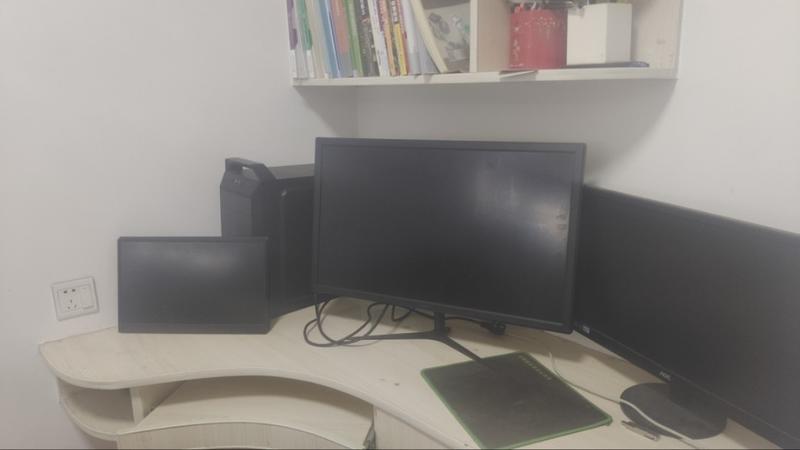 大家好，我是城南、一个03年小县城的程序员
今天是我加入星球的第二天
刚上完班回来-
今天没有第一天