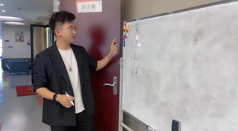 今日更新53|   自媒体行业如何做到持续稳定输出？
————————————————
许多人都说，