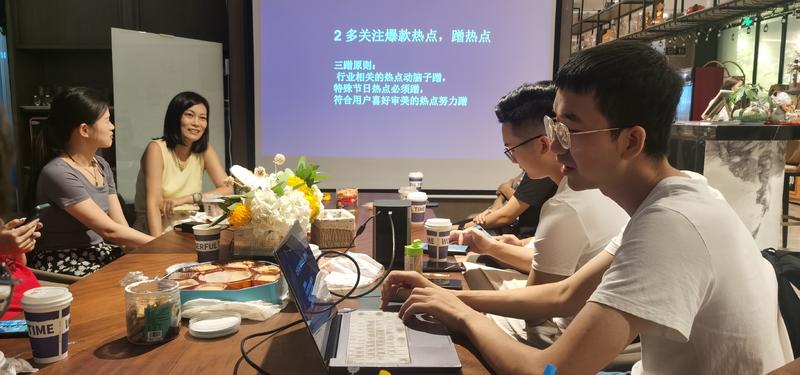 活动总结｜十一生财有术深圳小聚
响应亦仁大大的国庆作业，在深圳参与组织了2场生财圈友的线下活动。