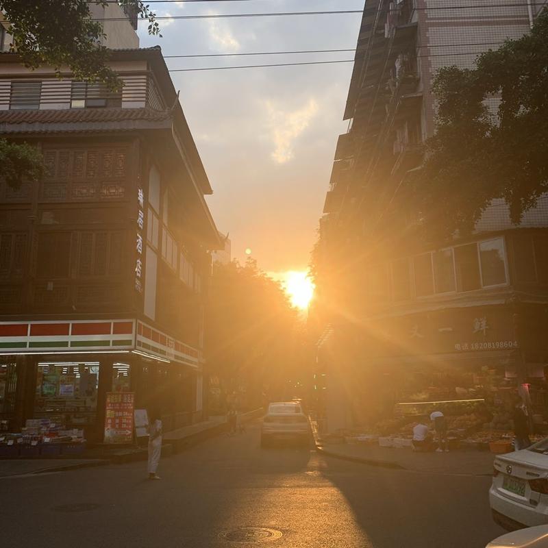 木格|我在抖店月利润400万时解散了公司 【创业需要合伙吗】
我的建议是不要,理想是美好的现实