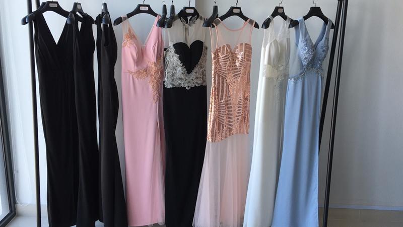 . 自我介绍   一起赚美元  
去年感觉3月在国内看不到希望，就一个人跑去了东南亚，越南，柬埔寨