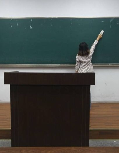 接地气的增长术，很多人看到做地推那段觉得很接地气。